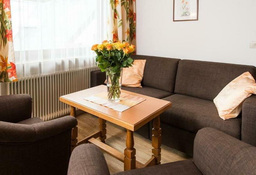 발코니가 있는 스위트, Gästehaus Haffner