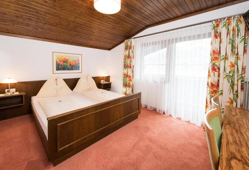 Comfort room with balcony, Gästehaus Haffner