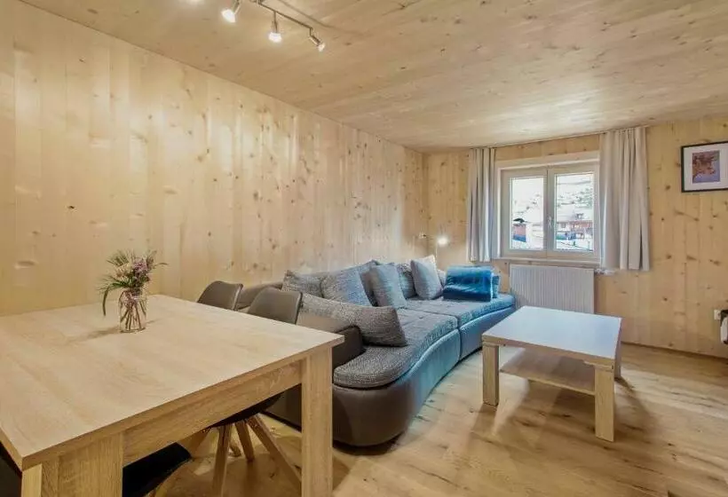 ２ベッドルームアパートメント, Haus Berghof