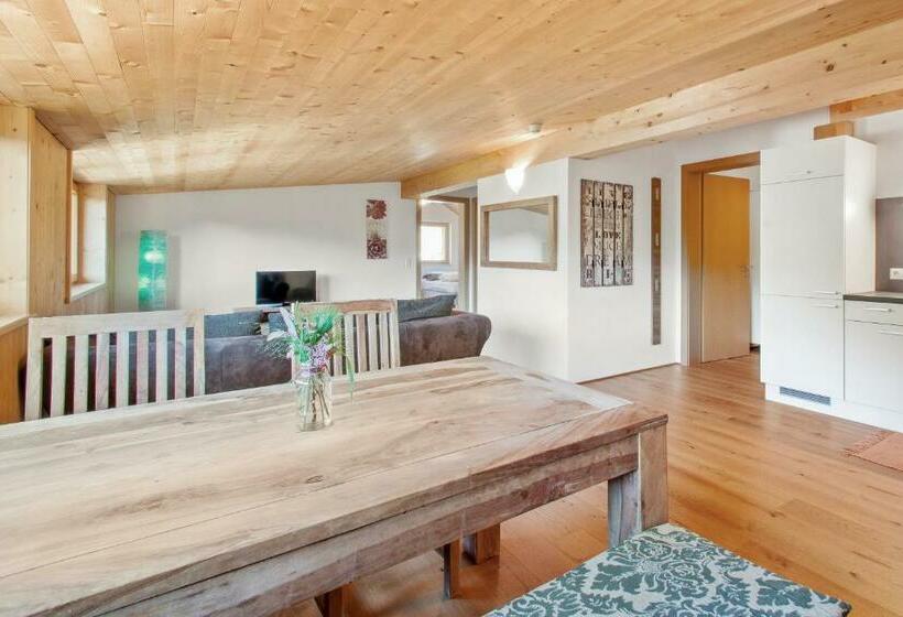 ２ベッドルームアパートメント, Haus Berghof