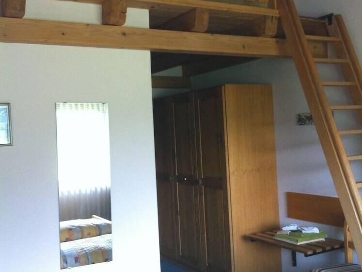 家庭间, Pizzeria Selva