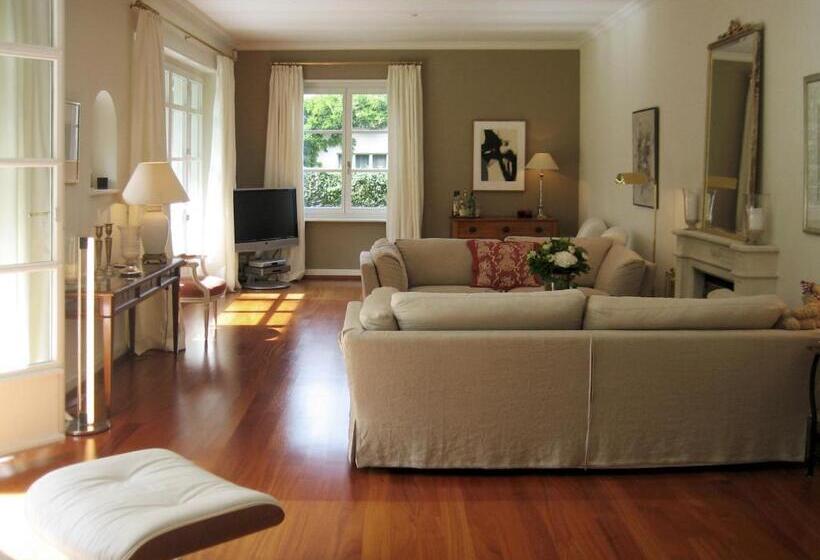 וילה דלוקס חדר שינה 1, The Garden Guesthouse