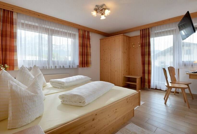 غرفة قياسية, Theresia Garni