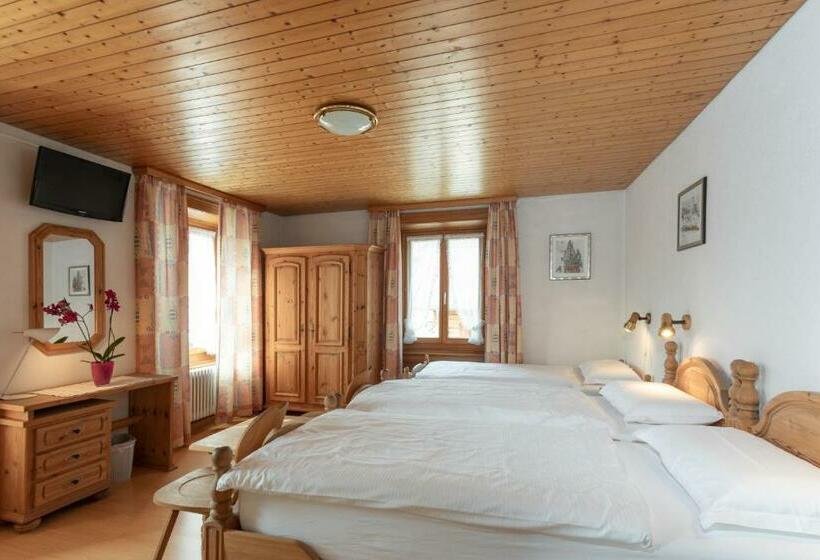 חדר סטנדרט לשלושה, Vorab   Kulinarische Vielfalt