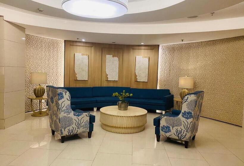 Quarto Familiar, Shell Residences   Tower D8
