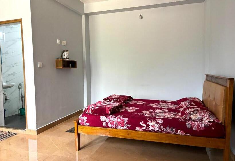 غرفة قياسية, Sri Swarna Darvi Lodge Horanadu