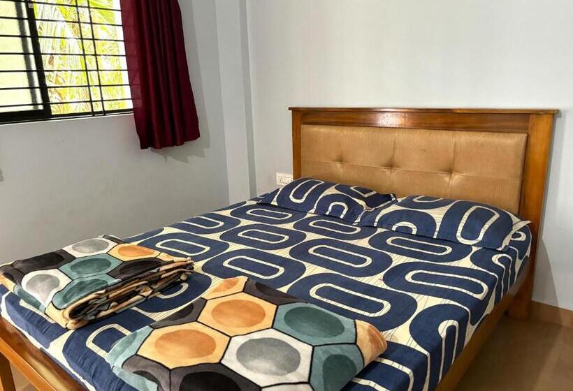 Номер Стандарт, Sri Swarna Darvi Lodge Horanadu