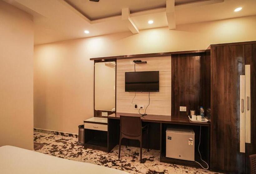 اتاق لوکس, Mandarmani Kiss Of Sea Holiday Resorts & Cottages Private Limited