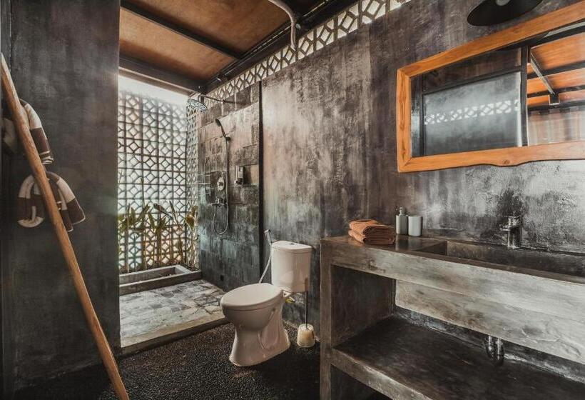 חדר דלוקס, Big Brother Berawa Beach