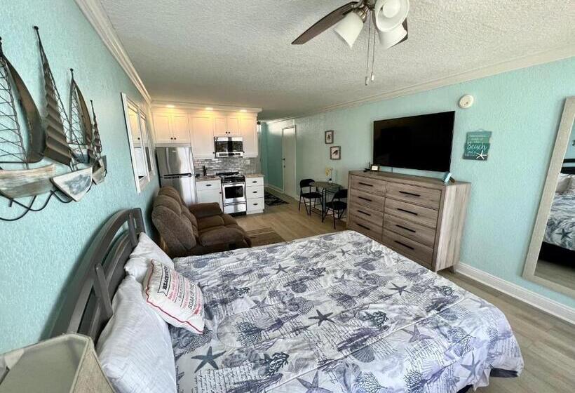 إستوديو قياسى مطل على البحر, Pirates Cove 4th Floor Balcony Remodeled Condo