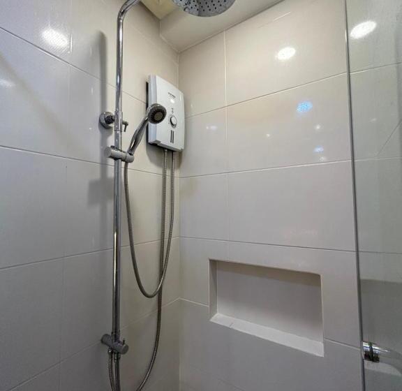 استودیوی لوکس, Trees Residences Staycation 1br/2br