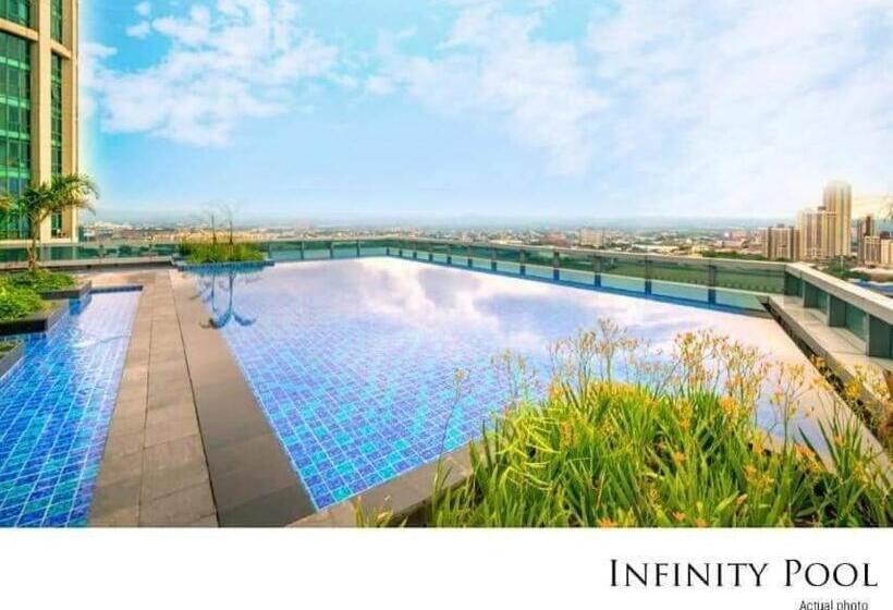 Студия Deluxe, Eastwood Global Plaza Luxury Residences In 43rd Floor With City Sky View