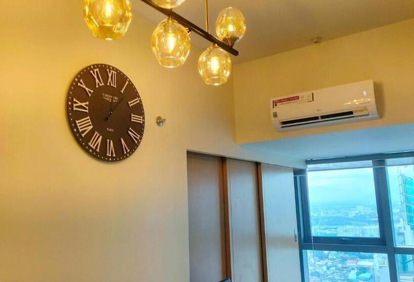 إستوديو ديلوكس, Eastwood Global Plaza Luxury Residences In 43rd Floor With City Sky View