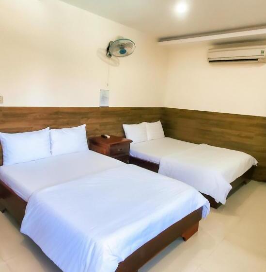 Camera Familiare, Hồng ánh Hotel Night Market Phú Quốc