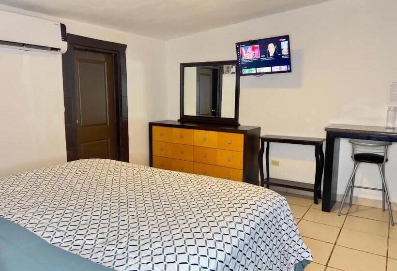 غرفة قياسية سرير كينج, Alamo