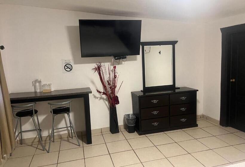 غرفة قياسية سرير كينج, Alamo