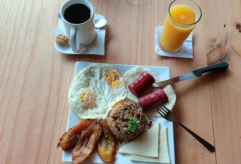 スタンダードルーム, El Descanso Restaurante Y
