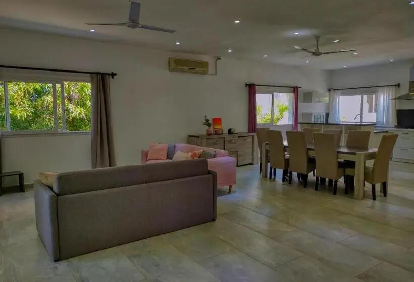اتاق خانوادگی, Nosy Be Sun Hôtel