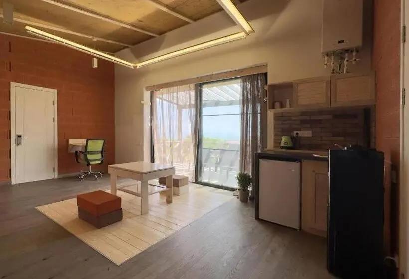 １ベッドルームハウス, Port Ayas Resort & Restaurants