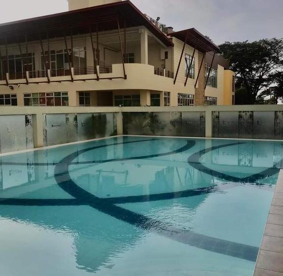 اتاق خانوادگی, Jewel S Staycation At Cityland Tagaytay Prime Residences