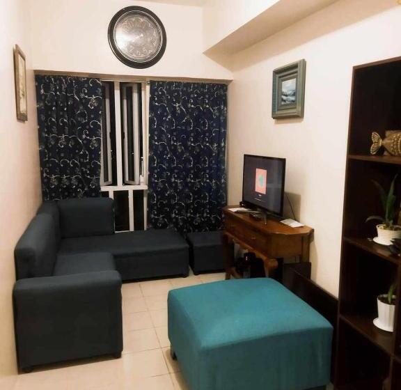 اتاق خانوادگی, Jewel S Staycation At Cityland Tagaytay Prime Residences