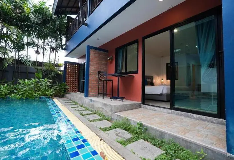 デラックスルーム, Kraam Silhouette Hotel And Cafe Phuket