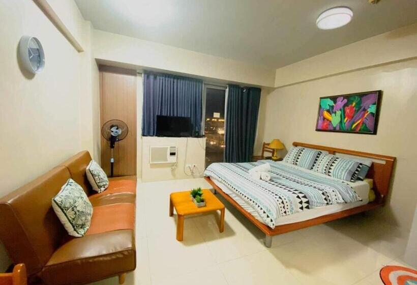 Standard Studio med Balkong, One Palm Tree Condominium