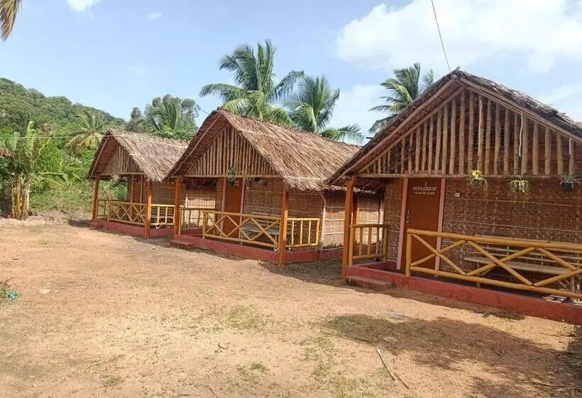 バルコニー付きスタンダードルーム, Hampi Wildstone