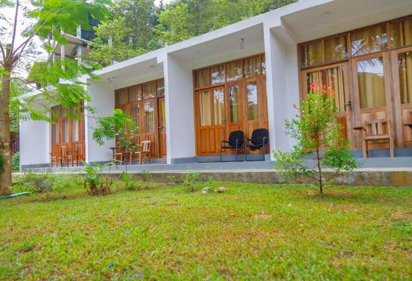 Семейный Номер Deluxe, Talalla Ocean Beach Bungalow