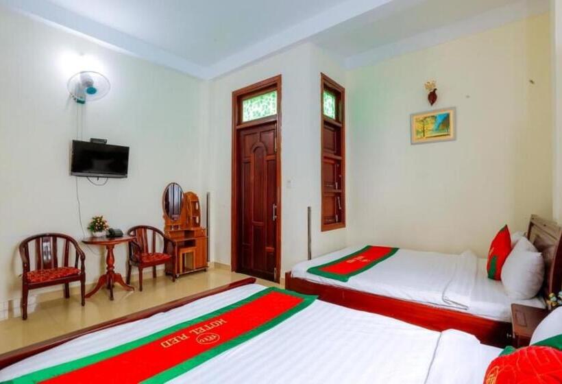 اتاق استاندارد چهار تخته, Red Hotel Côn đảo