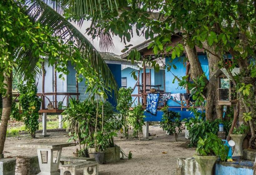 بنجلو قياسى, Two Rocks Bungalows