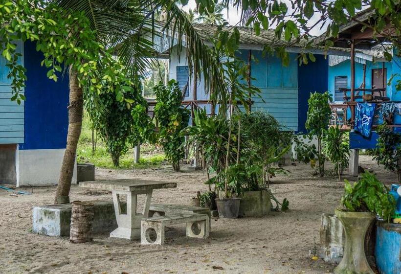 بنجلو قياسى, Two Rocks Bungalows