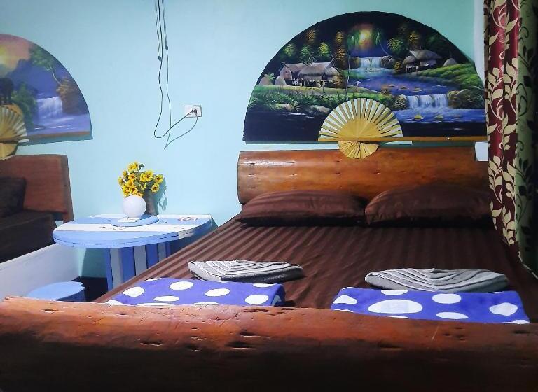 بنجلو قياسى, Two Rocks Bungalows