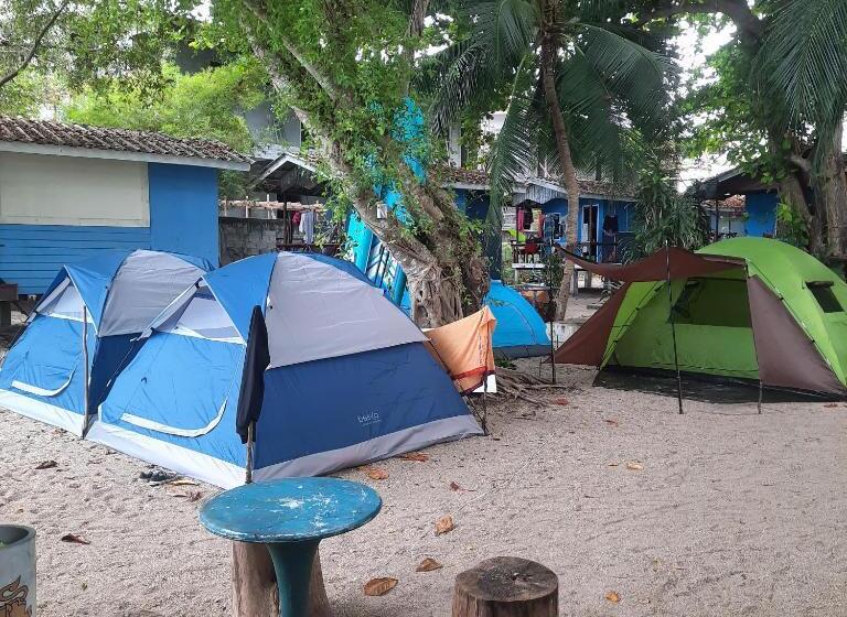 Tenda Padrão, Two Rocks Bungalows