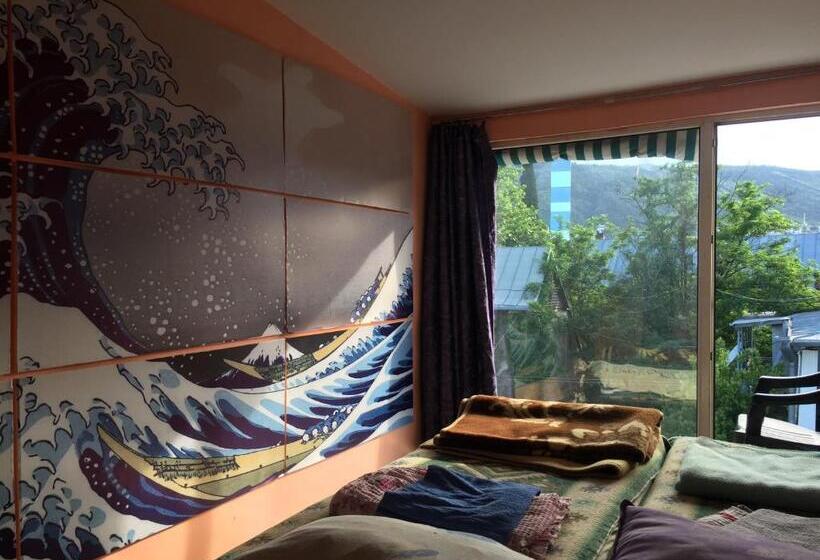 اتاق استاندارد, Green Stairs Guest House