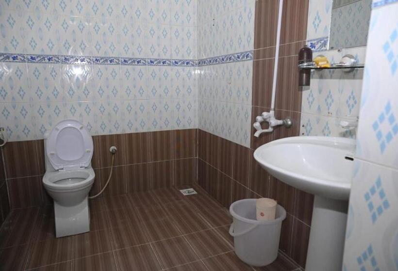 اتاق لوکس یک تخته, Serina Inn