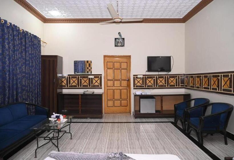 اتاق لوکس یک تخته, Serina Inn