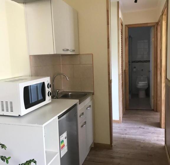 شقة غرفة واحدة, Apart Hotel Suveral