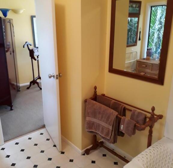 Habitació Deluxe Vista Mar amb Balconada, Tastebuds Bed N Breakfast