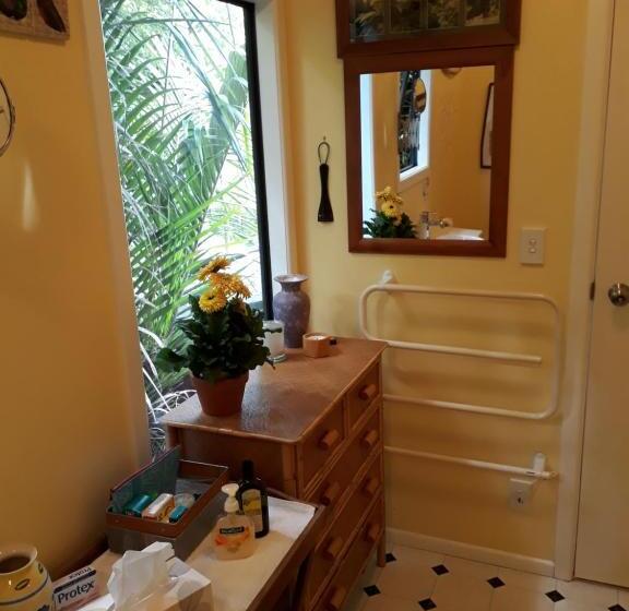 Habitació Deluxe Vista Mar amb Balconada, Tastebuds Bed N Breakfast