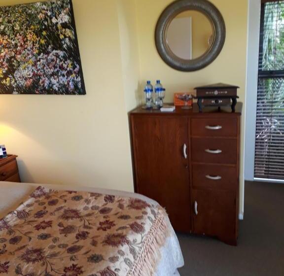 Habitació Deluxe Vista Mar amb Balconada, Tastebuds Bed N Breakfast