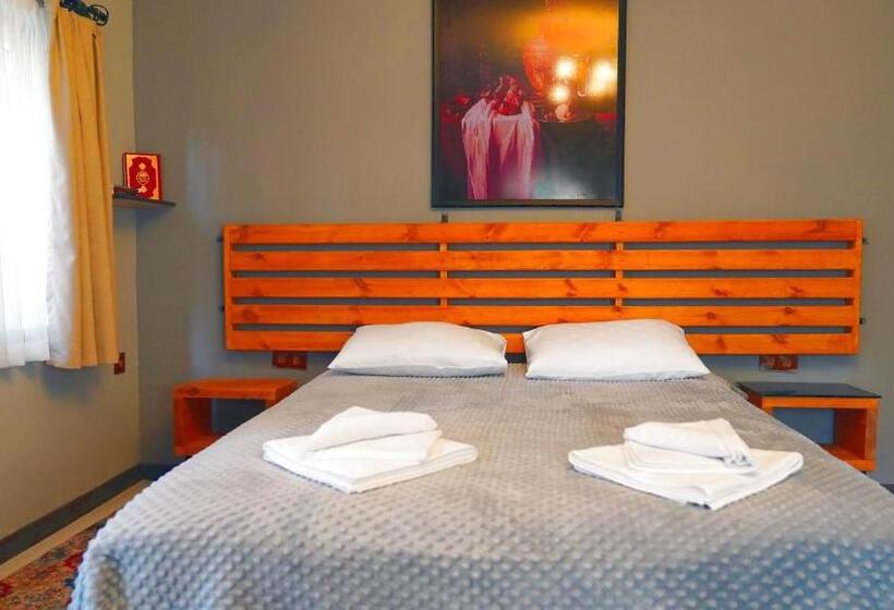 اتاق استاندارد با تخت بزرگ, Alpha Stone House