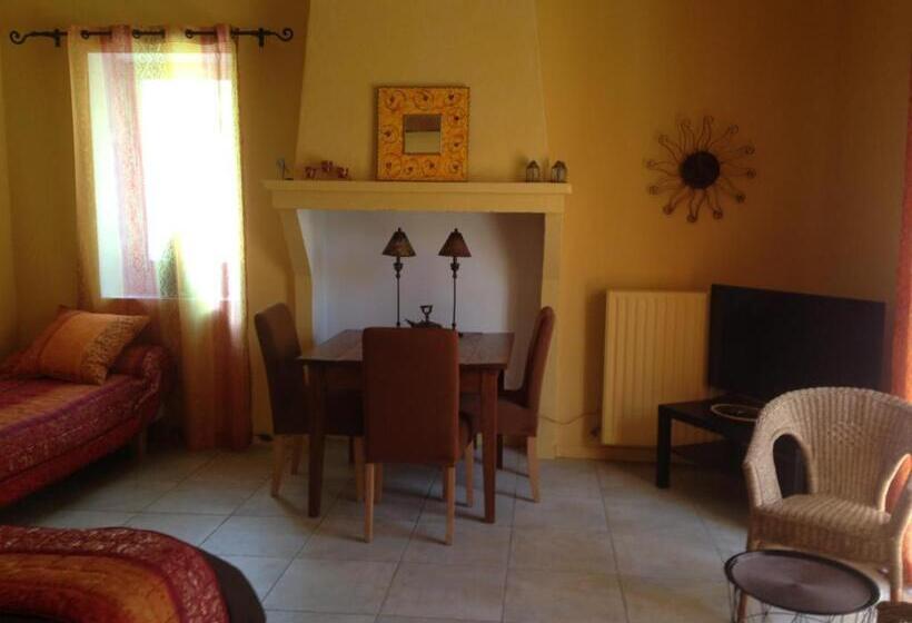 디럭스 룸, Le Domaine Du Bel Air B&b