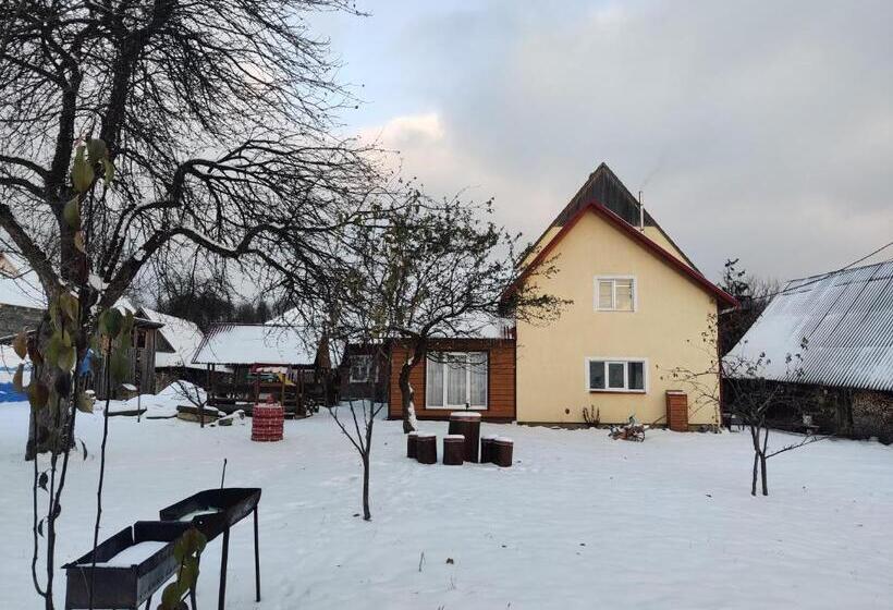 Casa 3 Dormitorios, у яслигана