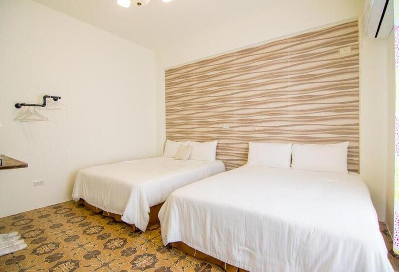 اتاق استاندارد چهار تخته, Blue Hole Guesthouse藍洞民宿