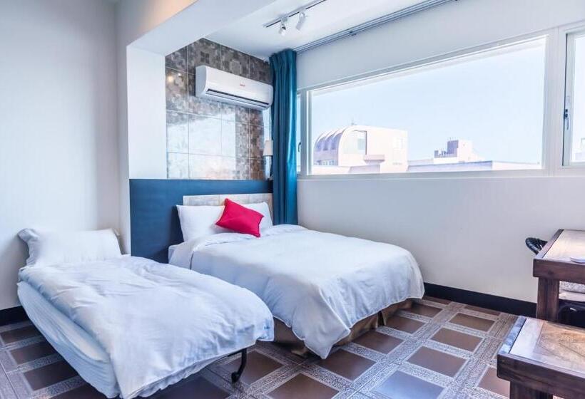 سوییت دوبلکس, Blue Hole Guesthouse藍洞民宿