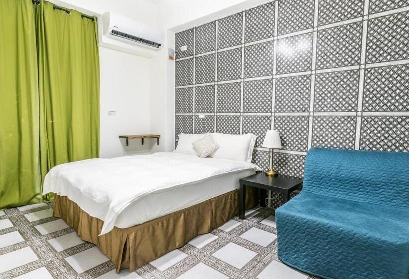 اتاق استاندارد با بالکن, Blue Hole Guesthouse藍洞民宿