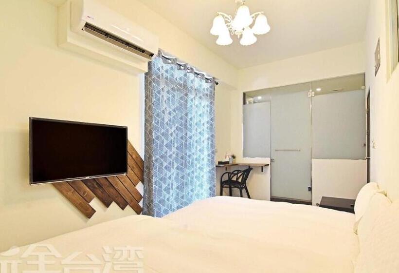 اتاق استاندارد چهار تخته, Blue Hole Guesthouse藍洞民宿