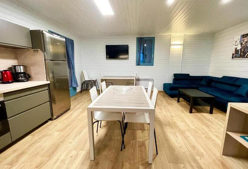 בית, 4 חדרי שינה, Gîtes Les Sources