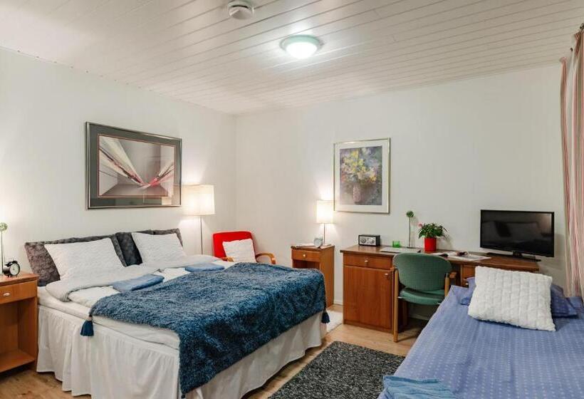 اتاق استاندارد سه نفره, Guest House Porvoo